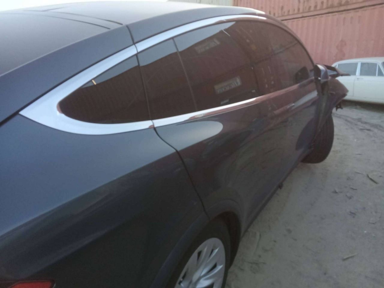 Tesla Model X 2018