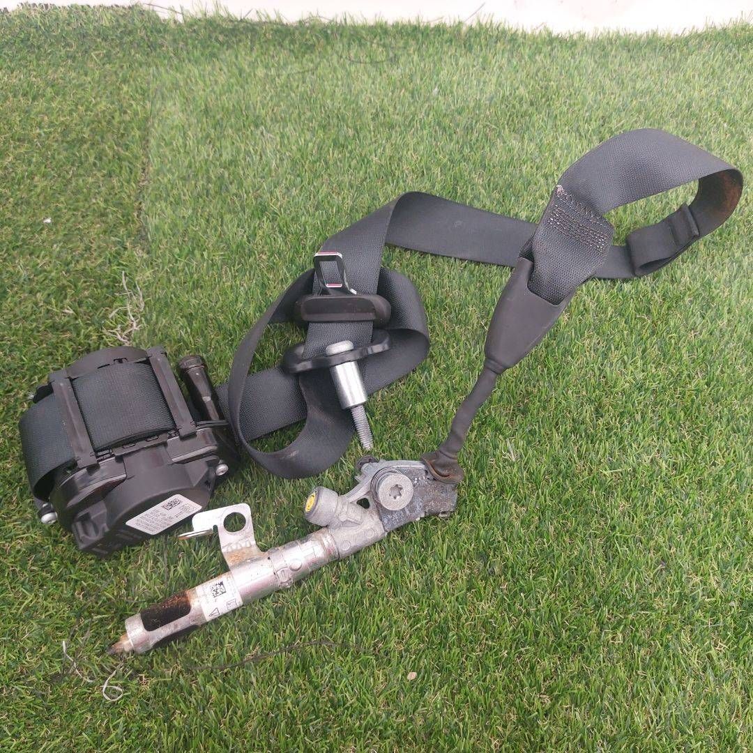 ремень безопасности Ford Mustang 7 поколение S650 2024, 2.3 л., бензин, АКПП, черный, купе, задний привод, PR3B-C612D65-NB3JA6