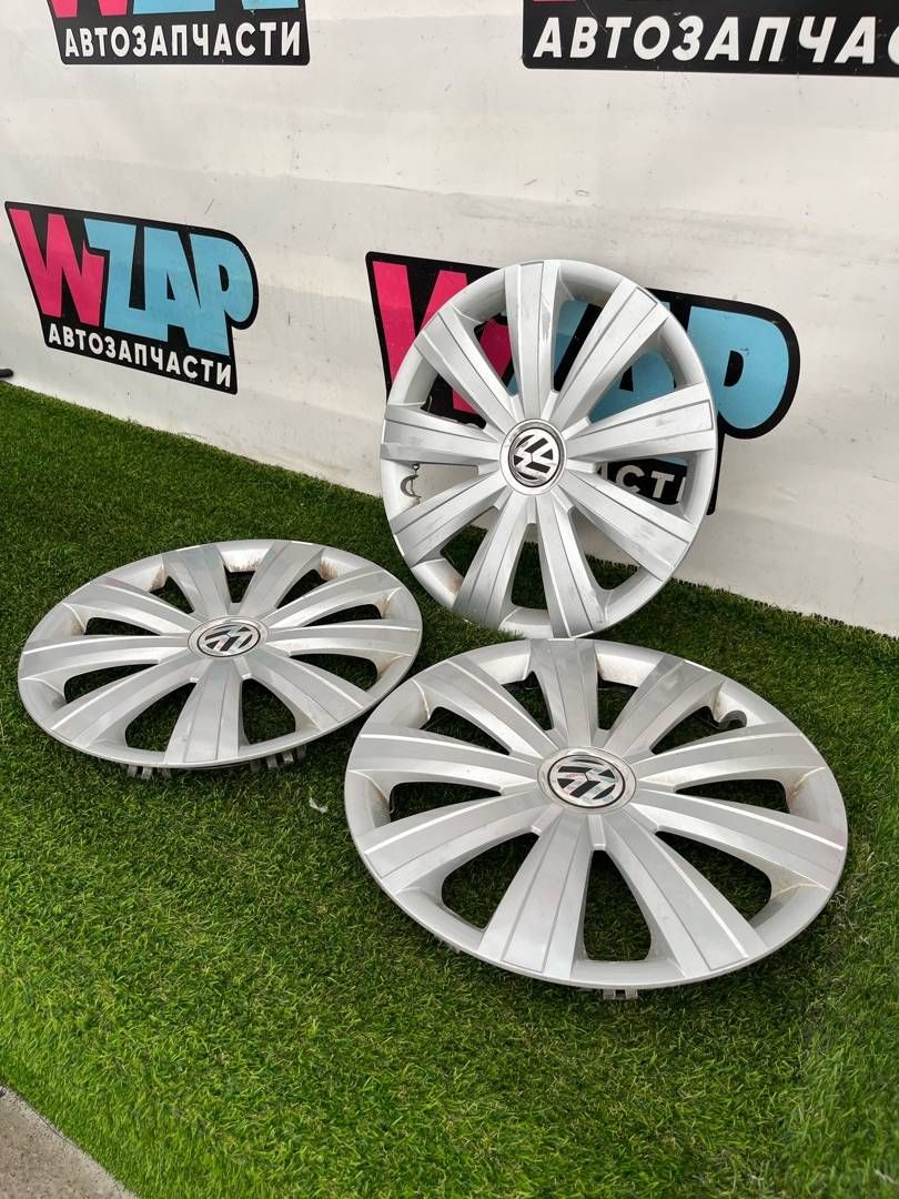 колпак колесный Volkswagen Jetta 6 поколение 2014, 1.4 л., бензин, МКПП, седан, передний привод, 5C0601147