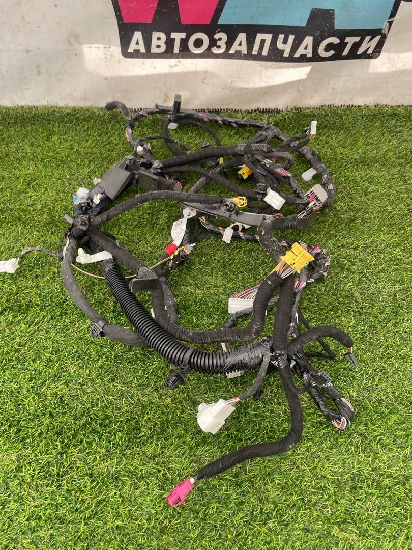 проводка салона Tesla Model Y 1 поколение 2022, электро, белый, 1489040-04-D