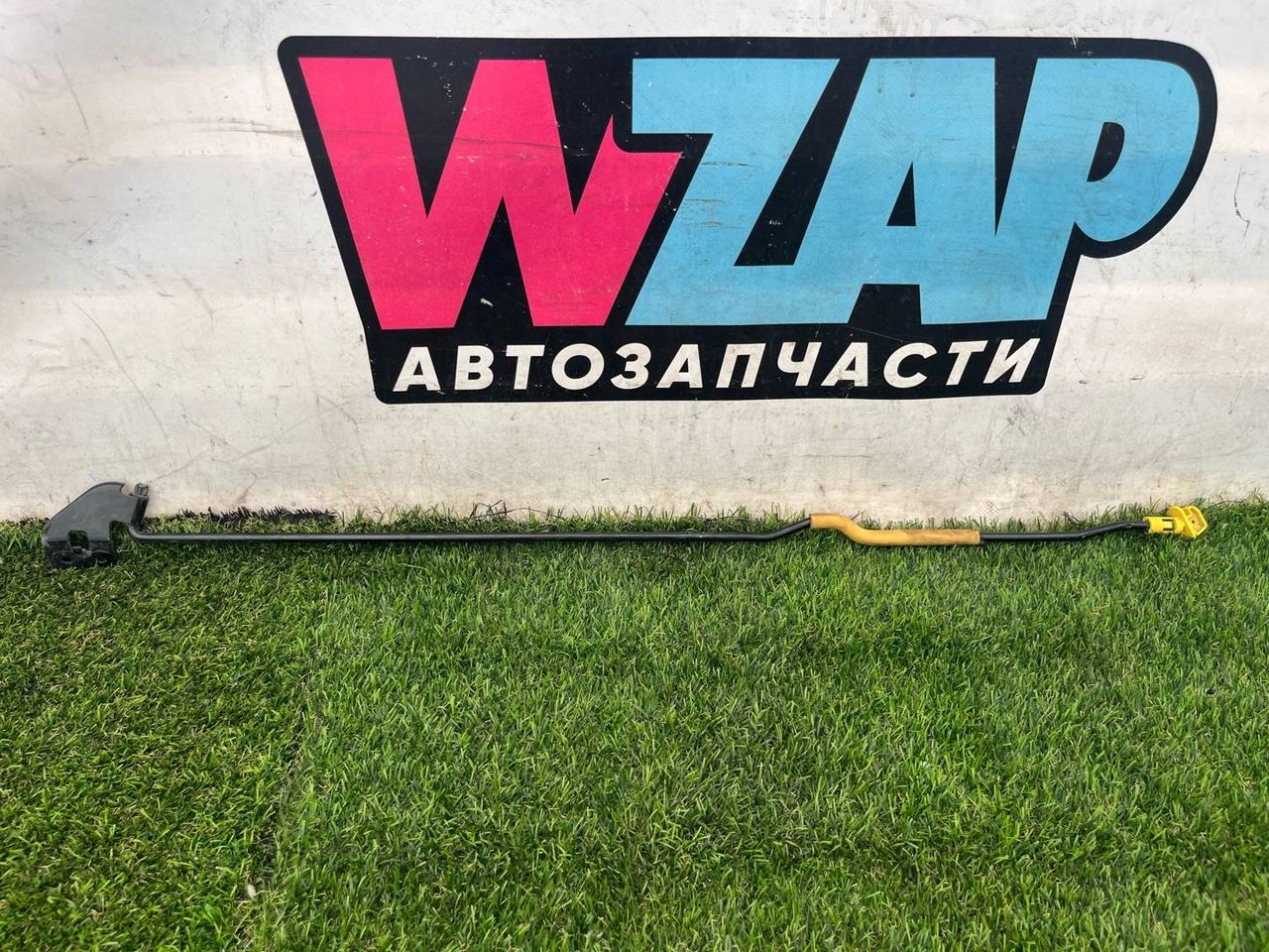 держатель капота Jeep Wrangler 4 поколение 2019, 2.0 л., бензин, АКПП, внедорожник 5 дв., полный привод