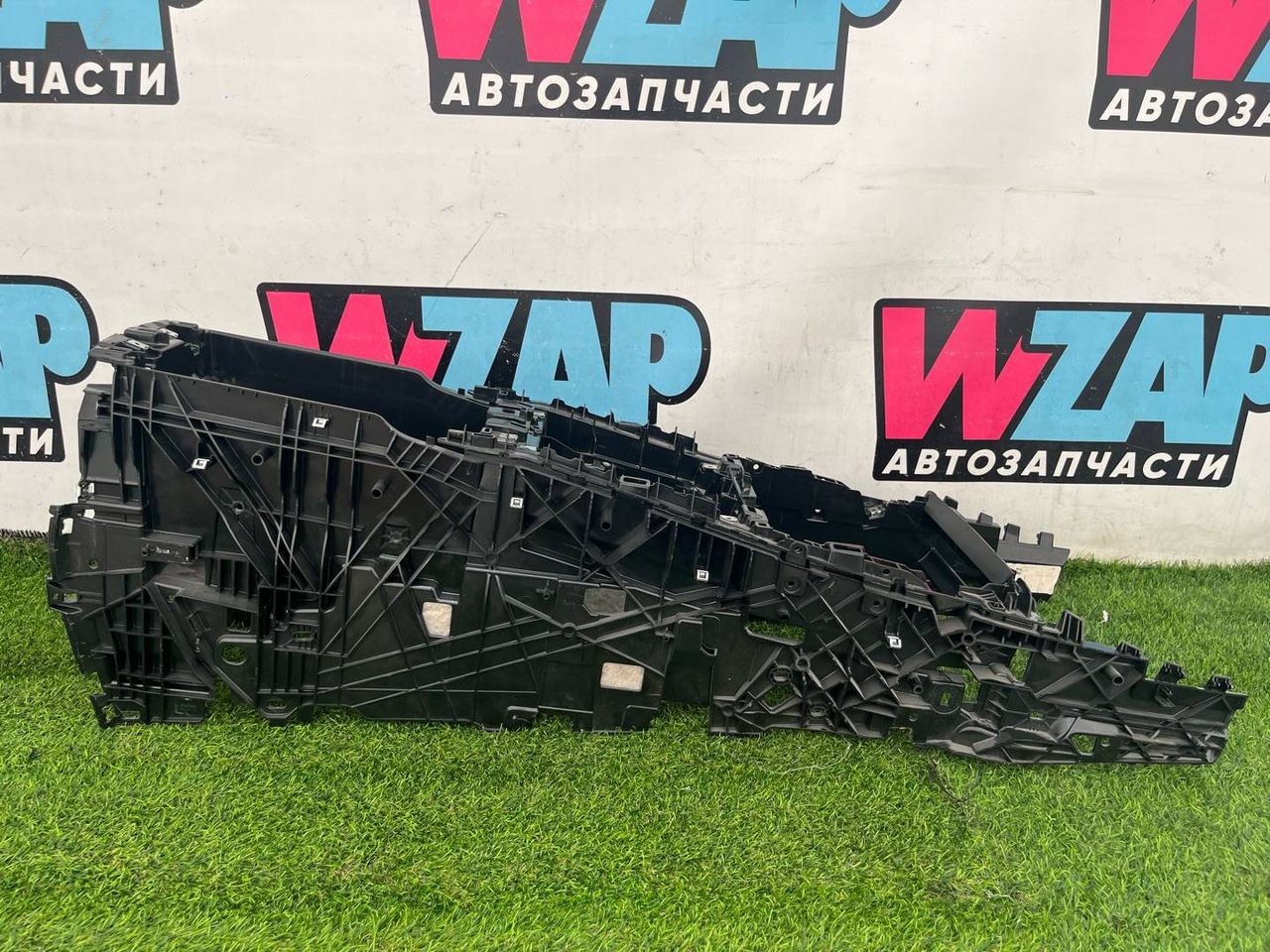 консоль салона BMW X5 F15 2016, 4.4 л., бензин, 9252117, 9252118