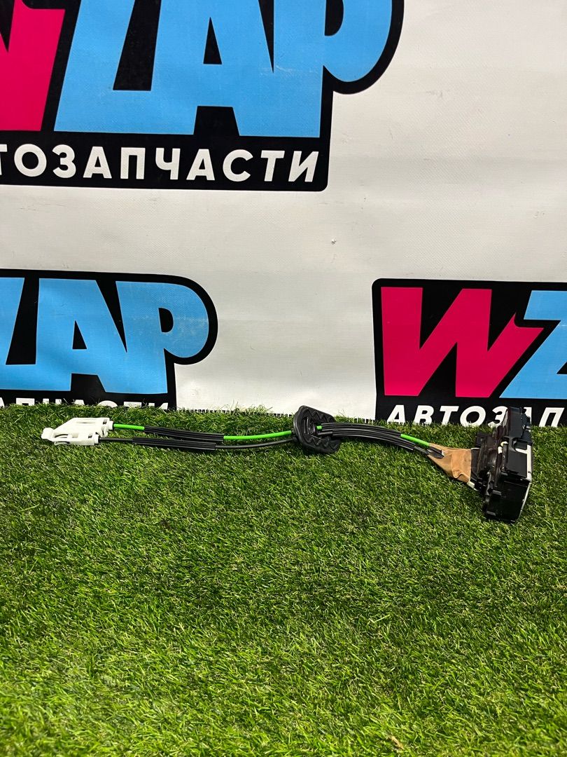 замок двери задней левой Ford Escape 4 поколение CX482 2021, 1.5 л., бензин, АКПП, внедорожник 5 дв., полный привод, LJ6B-S264A33-AE