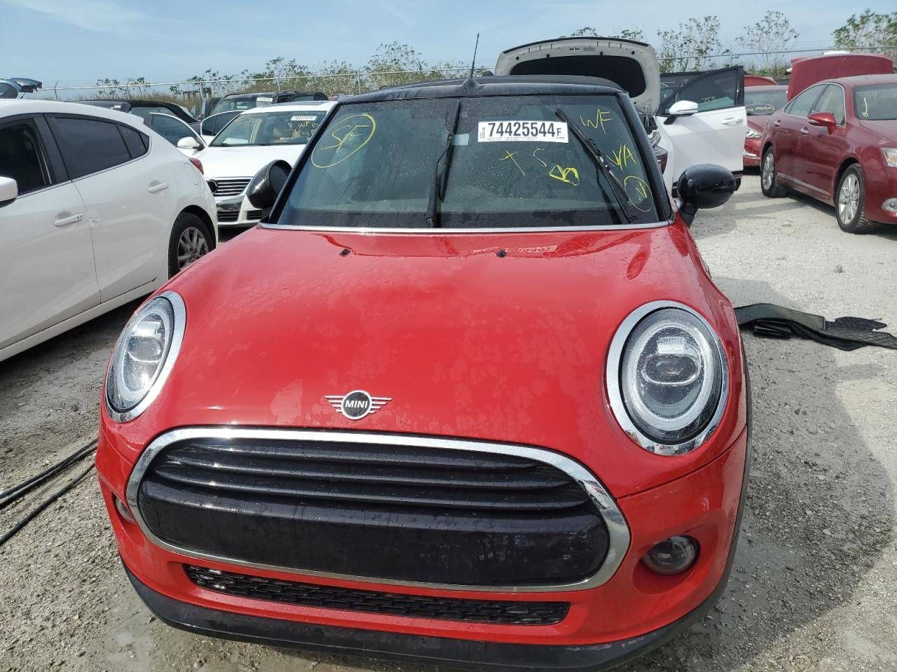Mini Cabrio 3  рест. 2021
