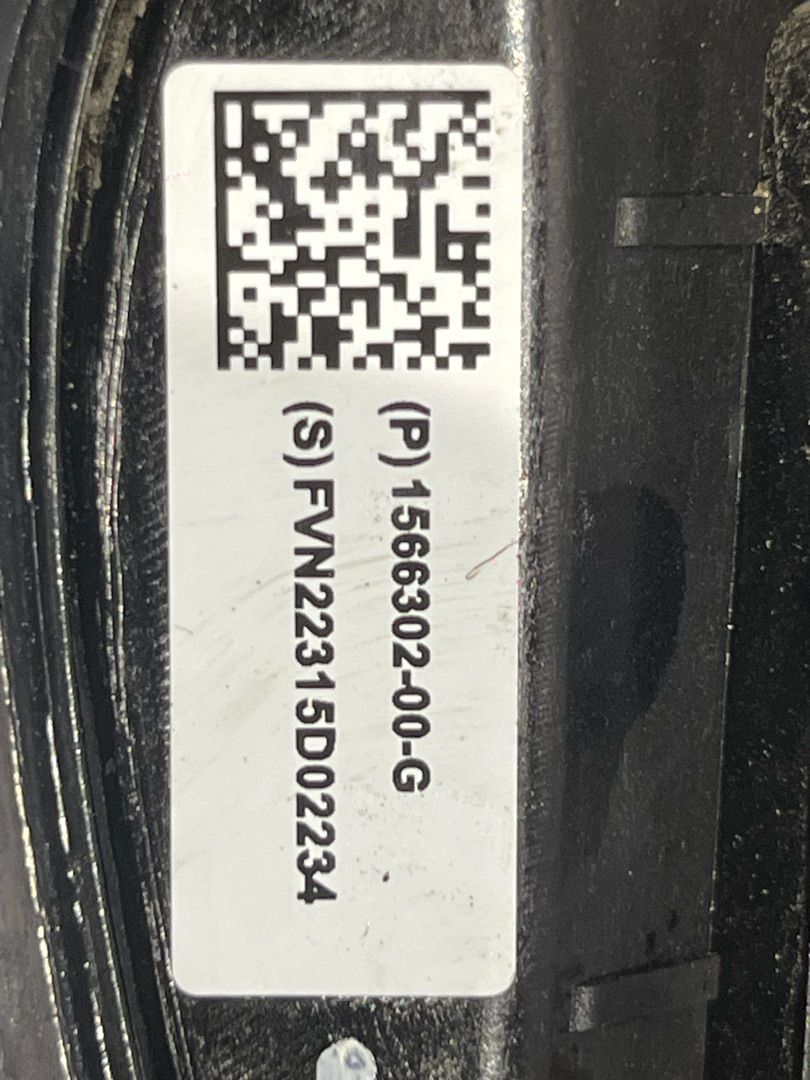 порт зарядный Tesla Model Y 1 поколение 2023, электро, полный привод, 1478840-00-A, 1576608-00-F, 1566302-00-G