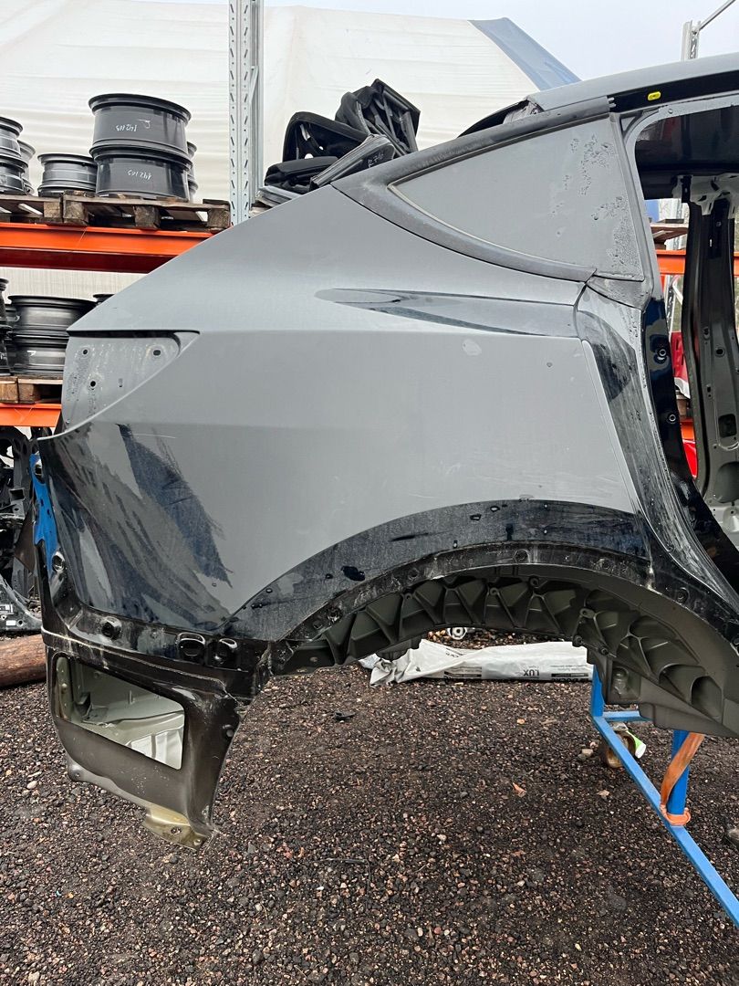 крыло заднее правое Tesla Model Y 1 поколение 2023, электро, полный привод - фото №1
