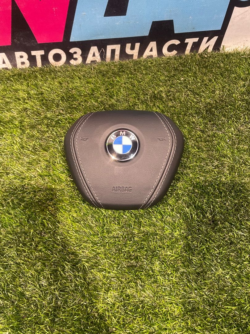 подушка безопасности водителя BMW X5 G05 (2018 - 2026)