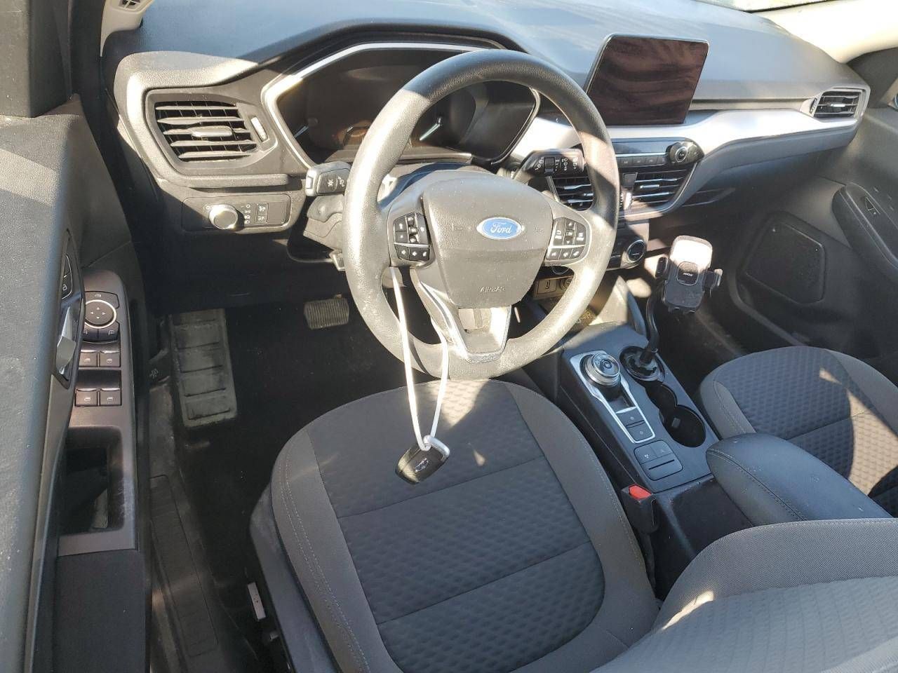 Ford Escape 4 CX482 2020