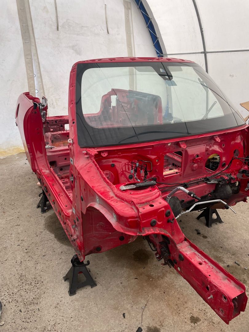 четверть передняя правая Mini Cabrio 3 поколение [рестайлинг] 2021, 1.5 л., бензин, АКПП, красный, кабриолет, передний привод