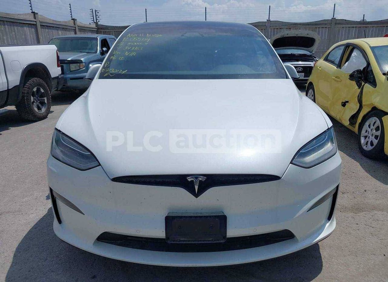 Tesla Model X рест. 2022