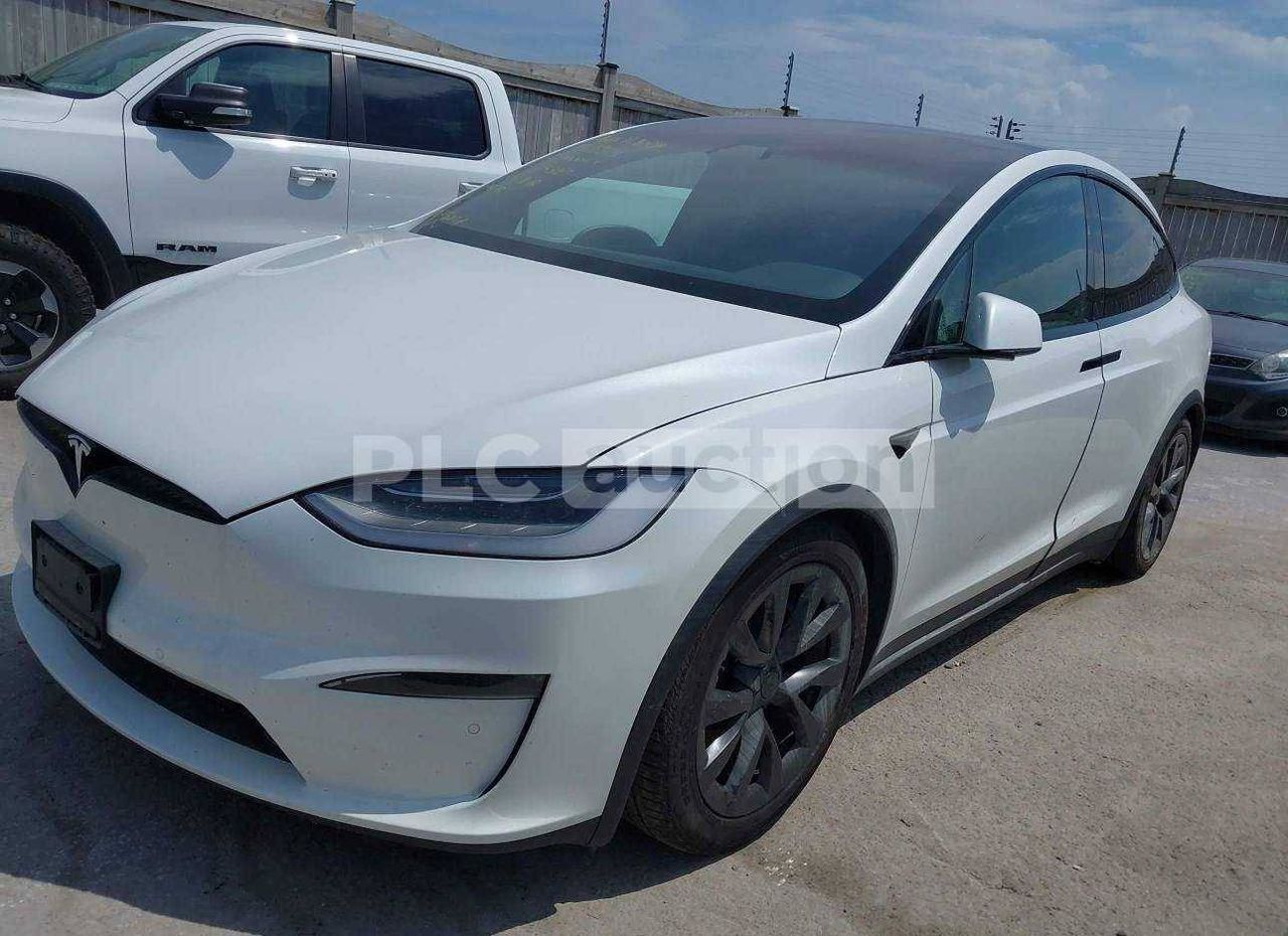 Tesla Model X рест. 2022