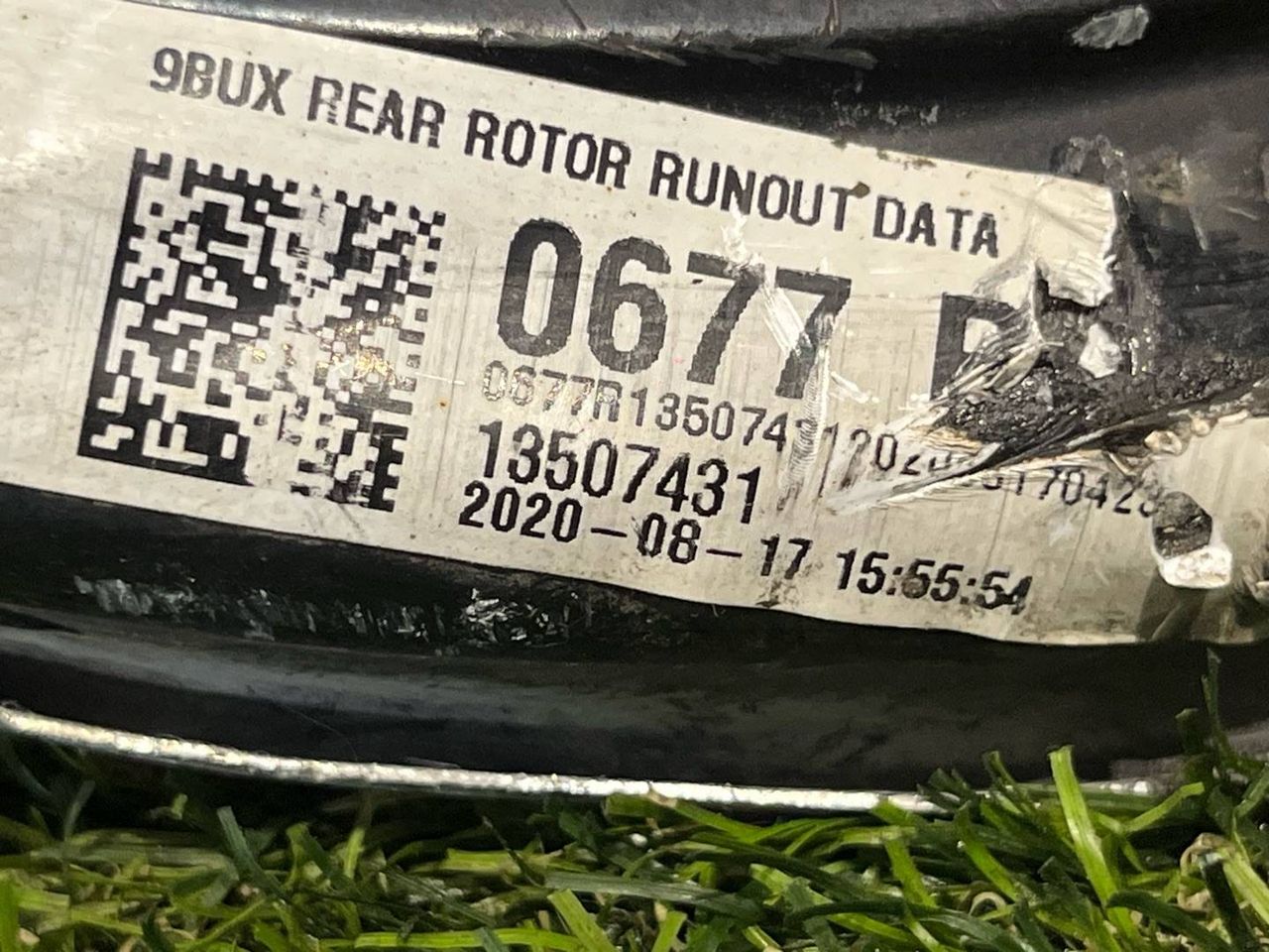 защитный кожух тормозного механизма Buick Encore GX 1 поколение 2021, 1.3 л., бензин, АКПП, внедорожник 5 дв., передний привод, 13507431