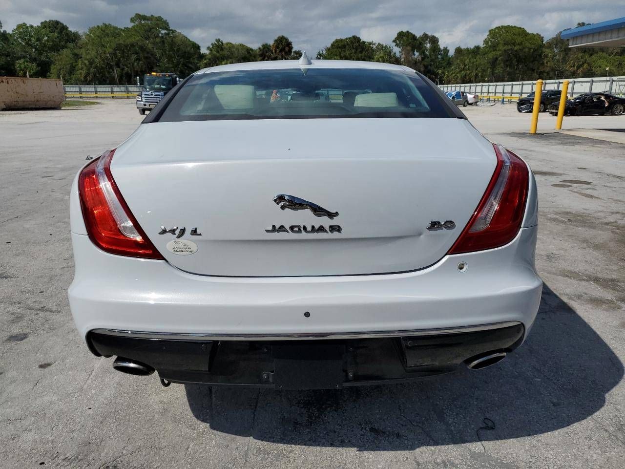 Jaguar XJ 4 рест. 2017