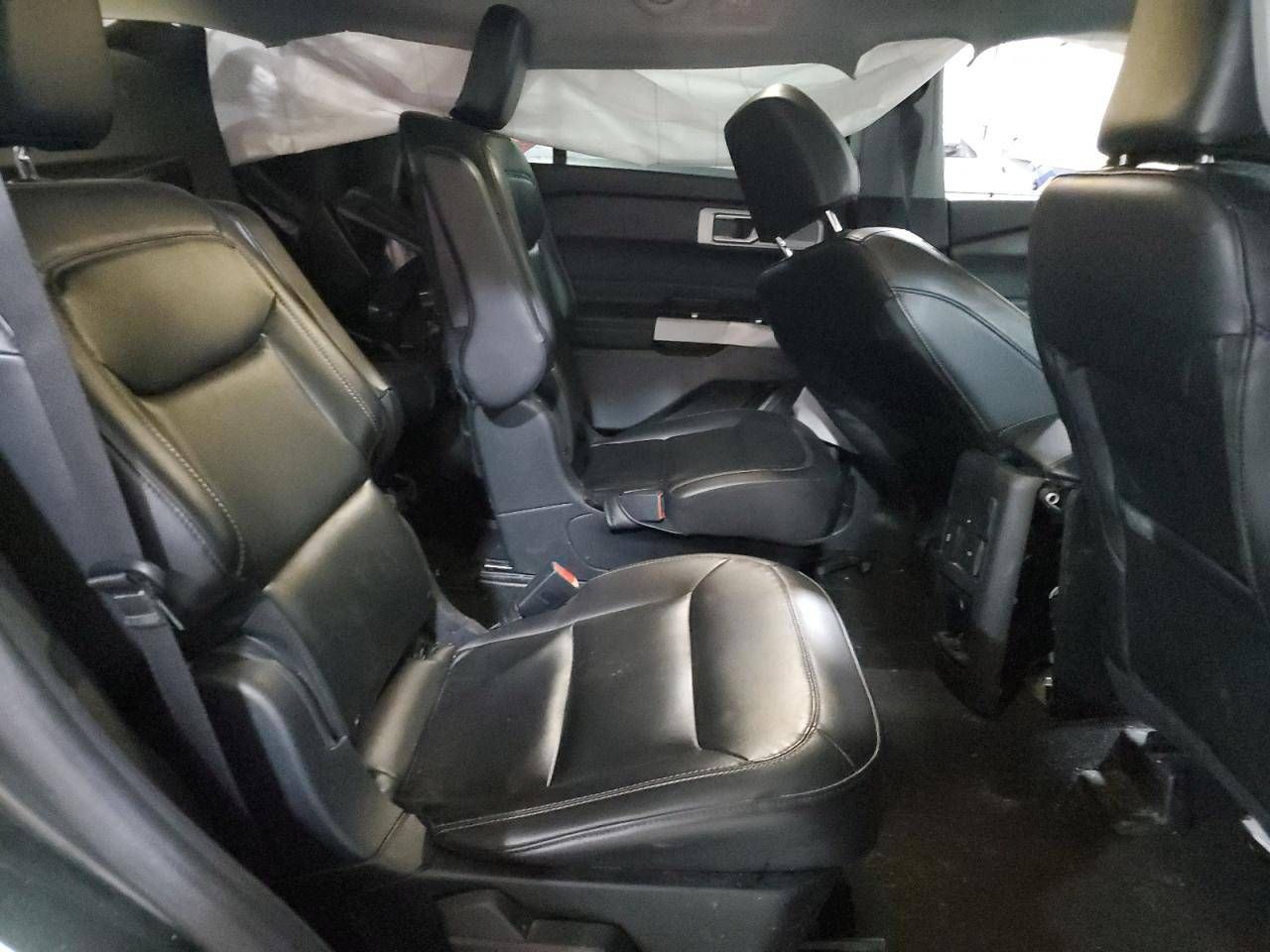 Ford Explorer 6 U625 2023