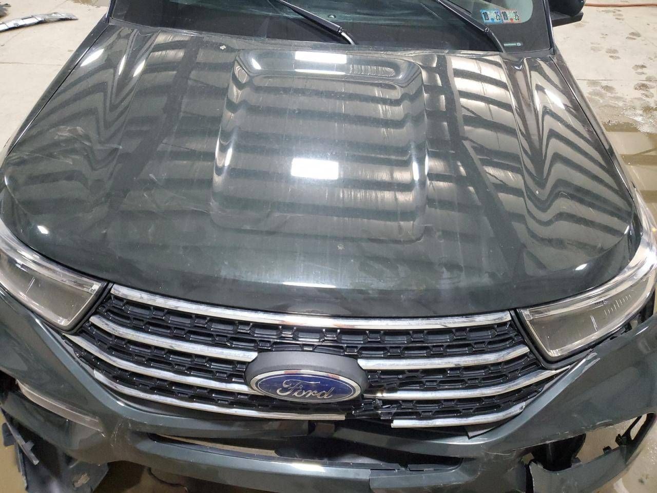 Ford Explorer 6 U625 2023
