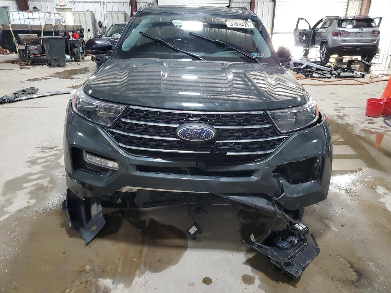 Ford Explorer 6 U625 2023