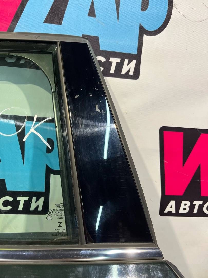 молдинг двери задней правой Mini Countryman 2 поколение [рестайлинг] F60 2021, 2.0 л., бензин, АКПП, внедорожник 5 дв., полный привод, правый руль