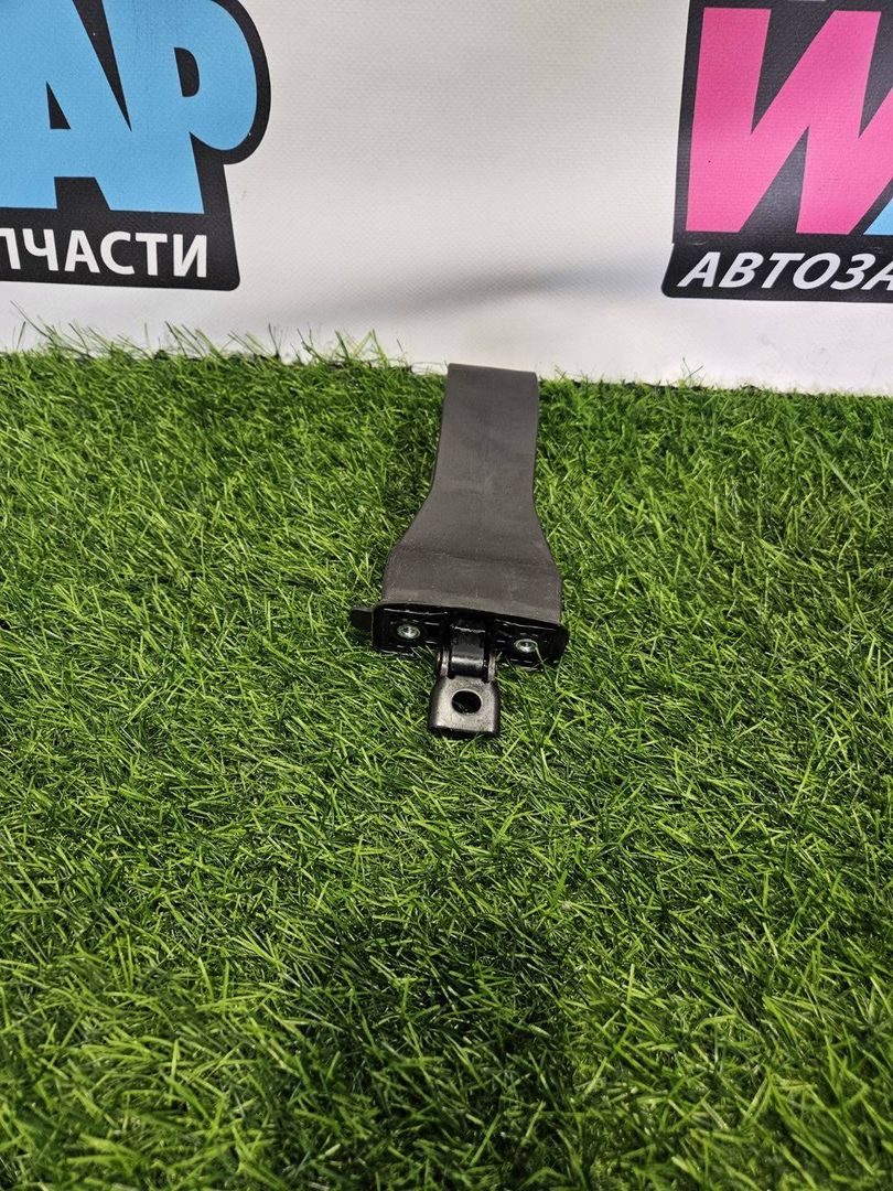 ограничитель открывания двери Volkswagen Passat B8 2016, 2.0 л., дизель, универсал, передний привод, правый руль