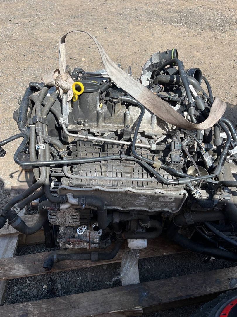 двигатель Volkswagen Jetta 7 поколение 2019, 1.4 л., бензин, АКПП, седан, передний привод, DGX132764
