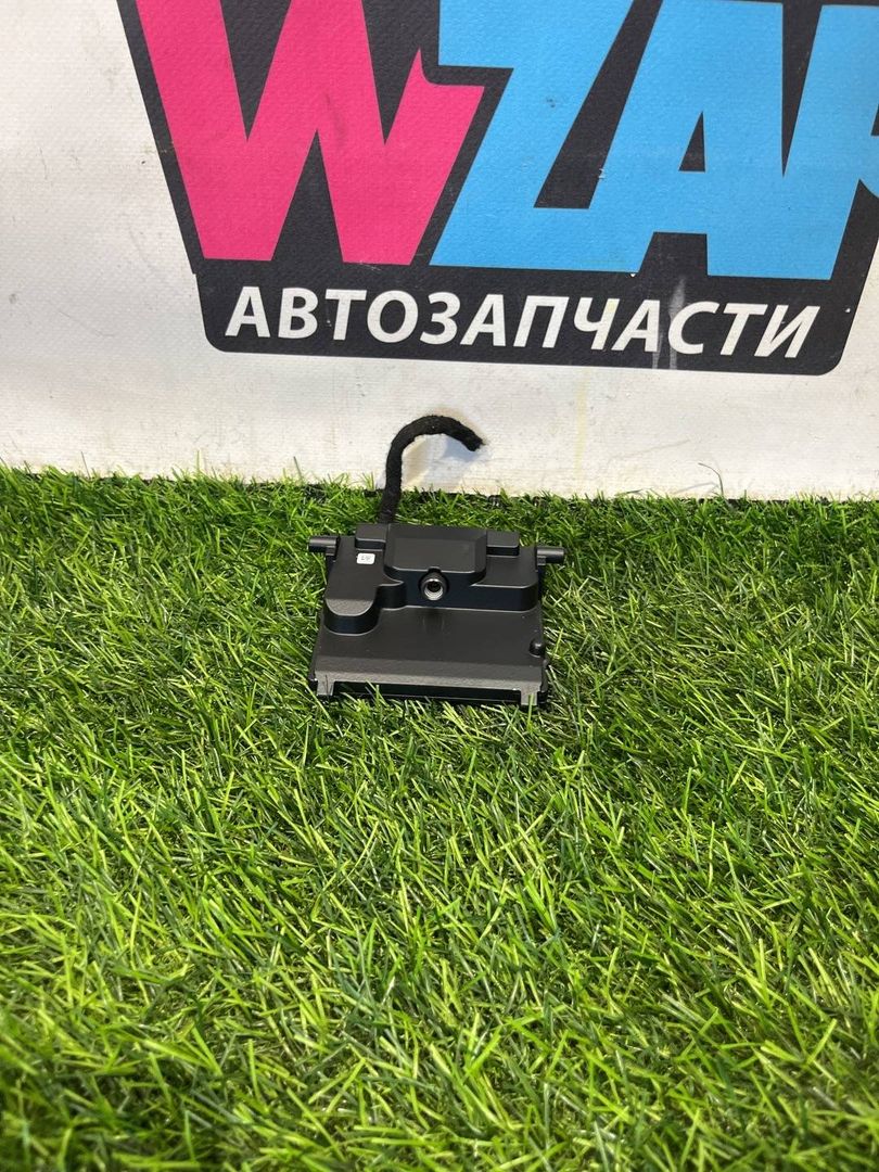 камера переднего обзора Ford Explorer 6 поколение U625 2023, 2.3 л., бензин, АКПП, внедорожник 5 дв., полный привод, LB5T19H406CF