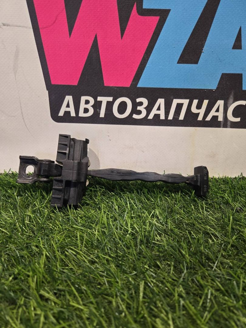 ограничитель открывания двери задней Volkswagen Jetta 7 поколение 2019, 1.4 л., бензин, АКПП, седан, передний привод