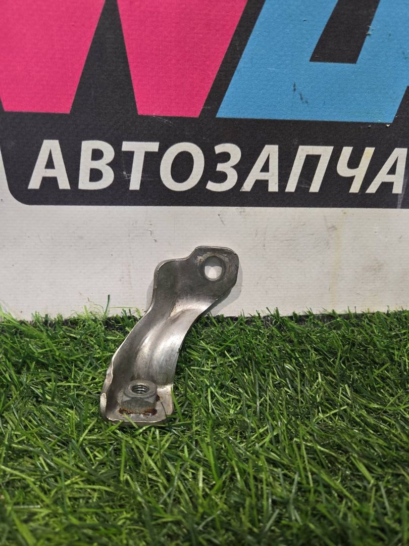 кронштейн (крепление) Volkswagen Jetta 7 поколение 2019, 1.4 л., бензин, АКПП, седан, передний привод, 5Q0461R
