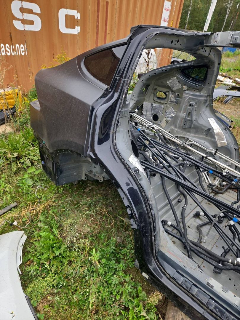 крыло заднее правое Tesla Model X 1 поколение (2015 - 2021)