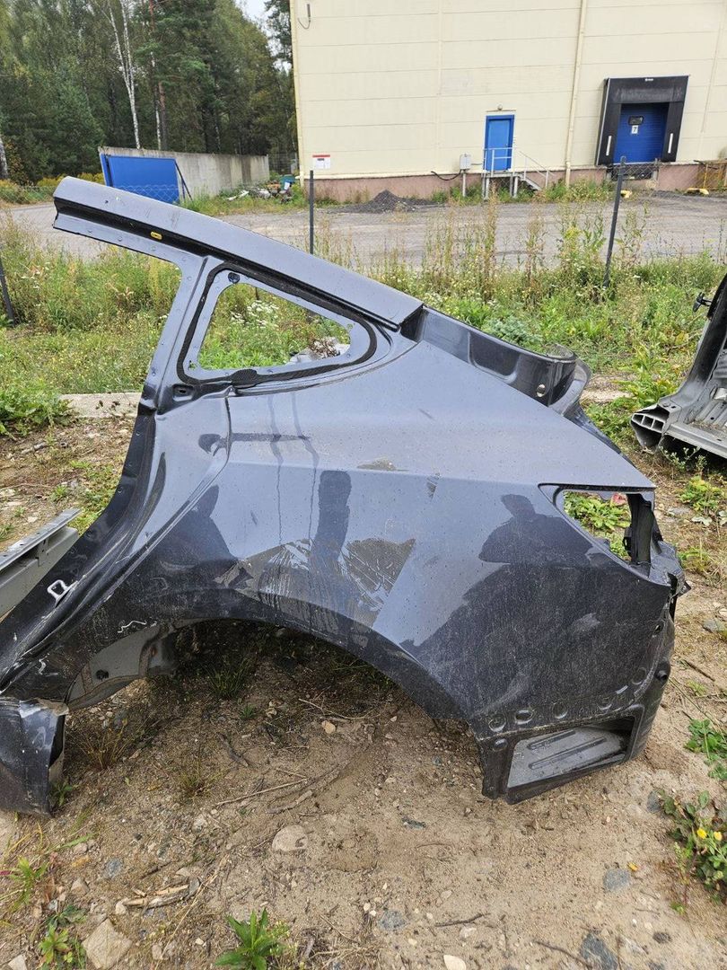 крыло заднее левое Tesla Model 3 1 поколение (2017 - 2026)