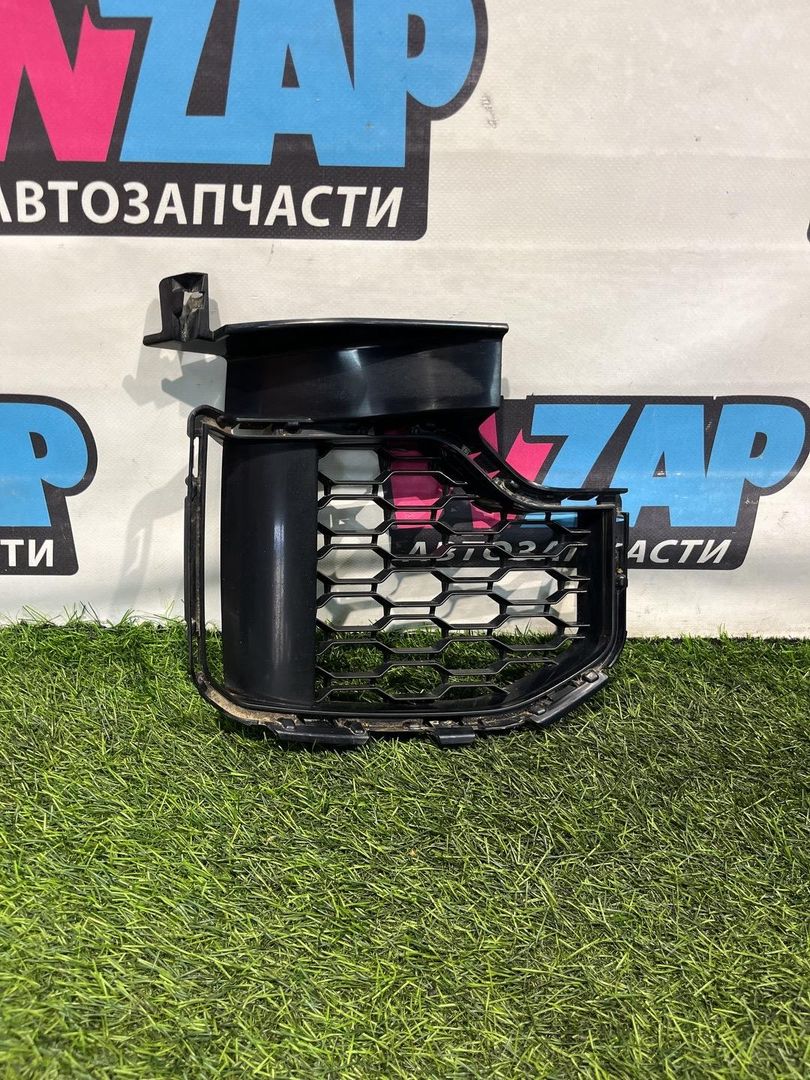 заглушка (решетка) в бампер BMW X5 G05 (2018 - 2026), 8069210