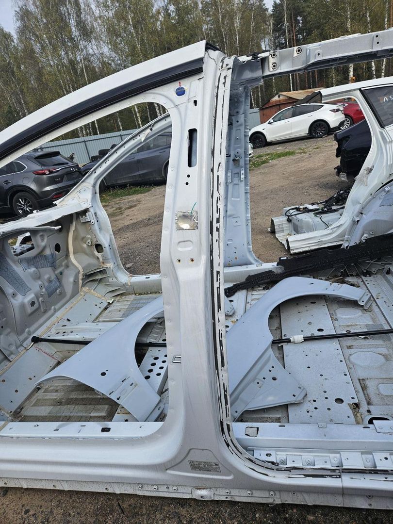 Стойка кузовная центральная левая Tesla Model X 1 поколение 2017, электро, белый