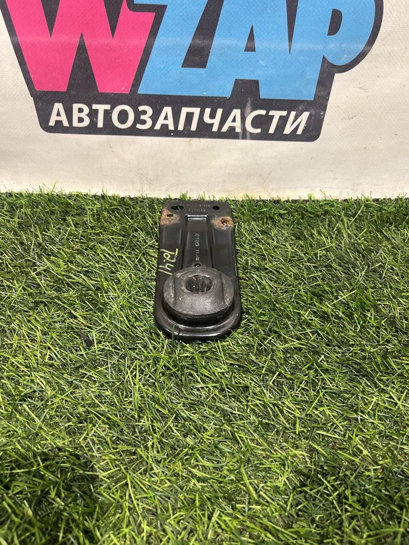 кронштейн радиатора Ford Mustang 6 поколение S550 [рестайлинг] 2019, 2.3 л., бензин, АКПП, кабриолет, задний привод, JR338K202AA