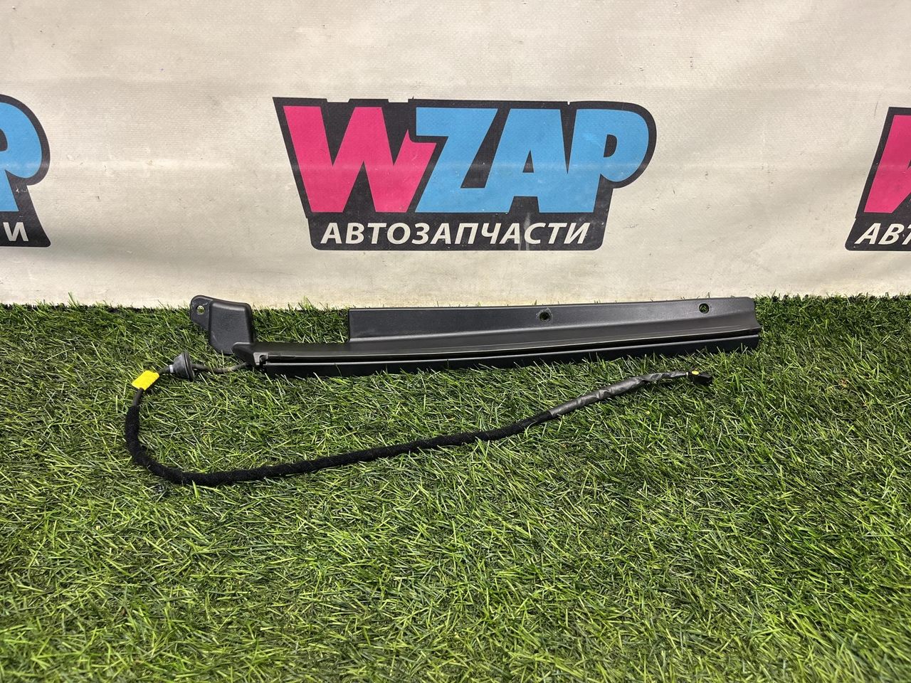 Датчик закрытия крышки багажника Ford Edge 2 поколение CD539 [рестайлинг] 2022, 2.0 л., бензин, АКПП, внедорожник 5 дв., полный привод, GT4B-R406A77-AA
