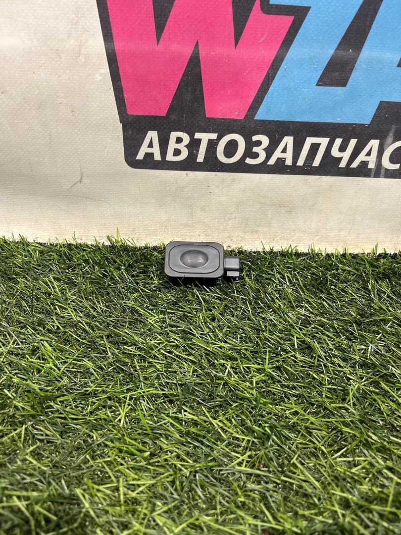 кнопка открытия багажника Ford Edge 2 поколение CD539 [рестайлинг] 2022, 2.0 л., бензин, АКПП, внедорожник 5 дв., полный привод, GB5T-14K147-CA