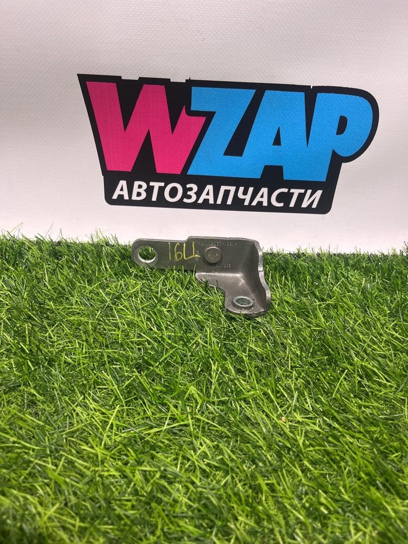 петля двери Ford Escape 4 поколение CX482 2020, 1.5 л., бензин, АКПП, внедорожник 5 дв.