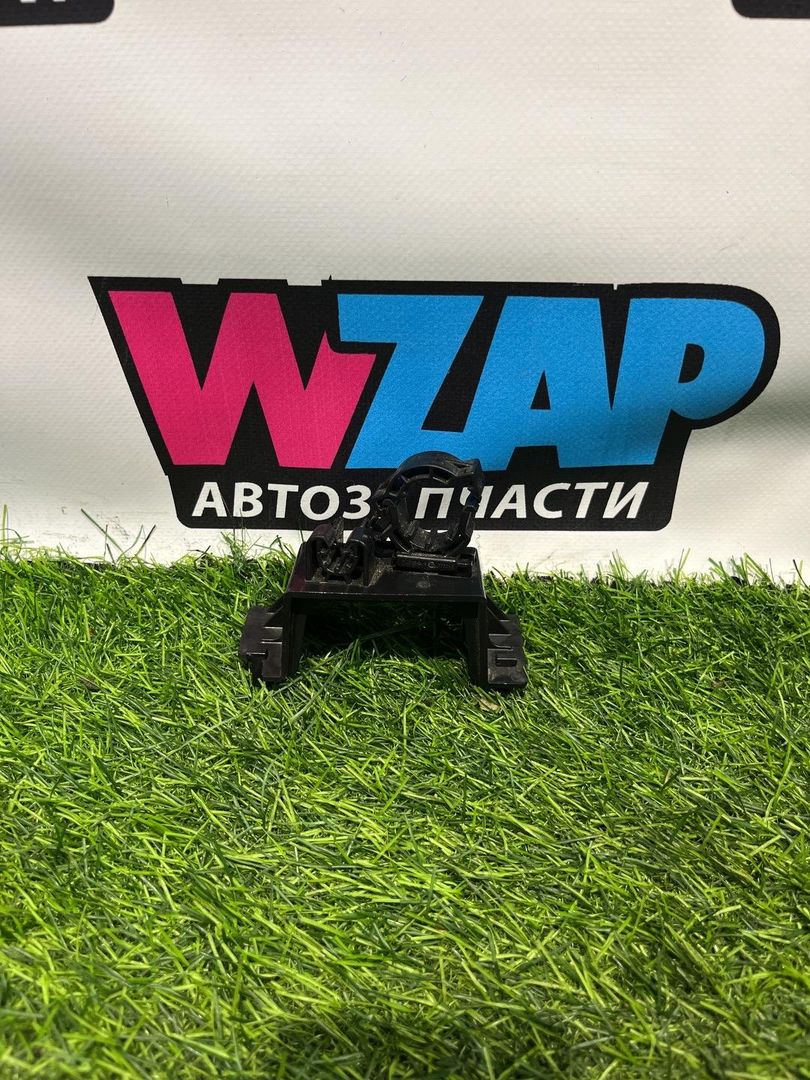 кронштейн (крепление) Volkswagen Jetta 7 поколение 2019, 1.4 л., бензин, АКПП, серый, седан, передний привод, 5Q0820769