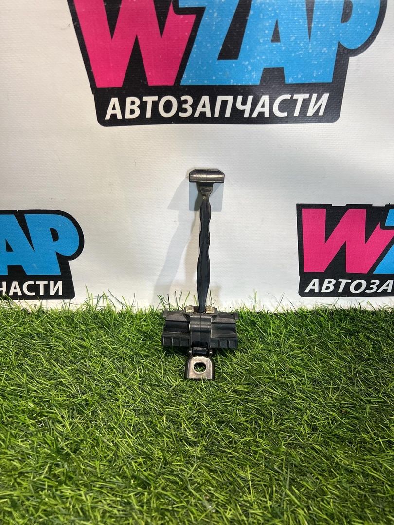 ограничитель открывания двери Volkswagen Jetta 7 поколение 2019, 1.4 л., бензин, МКПП, черный, седан, передний привод