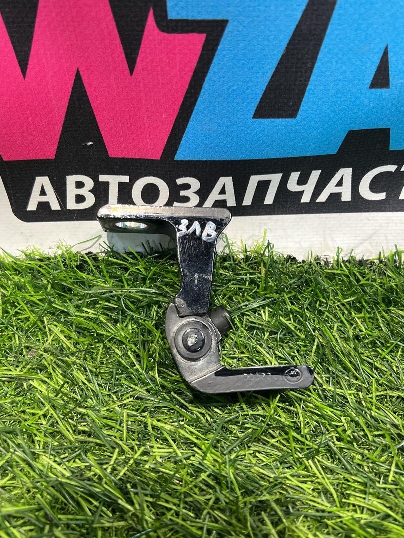 петля двери Volkswagen Jetta 7 поколение 2019, 1.4 л., бензин, МКПП, черный, седан, передний привод