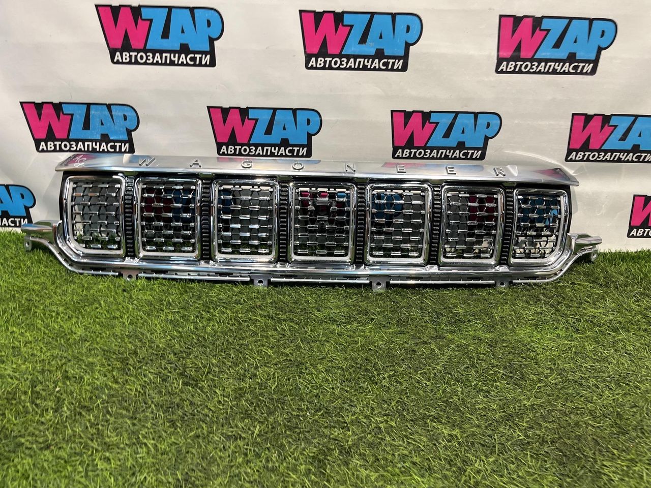 решетка радиатора Jeep Wagoneer 3 поколение (2021 - 2026), 6WL41DX8AC