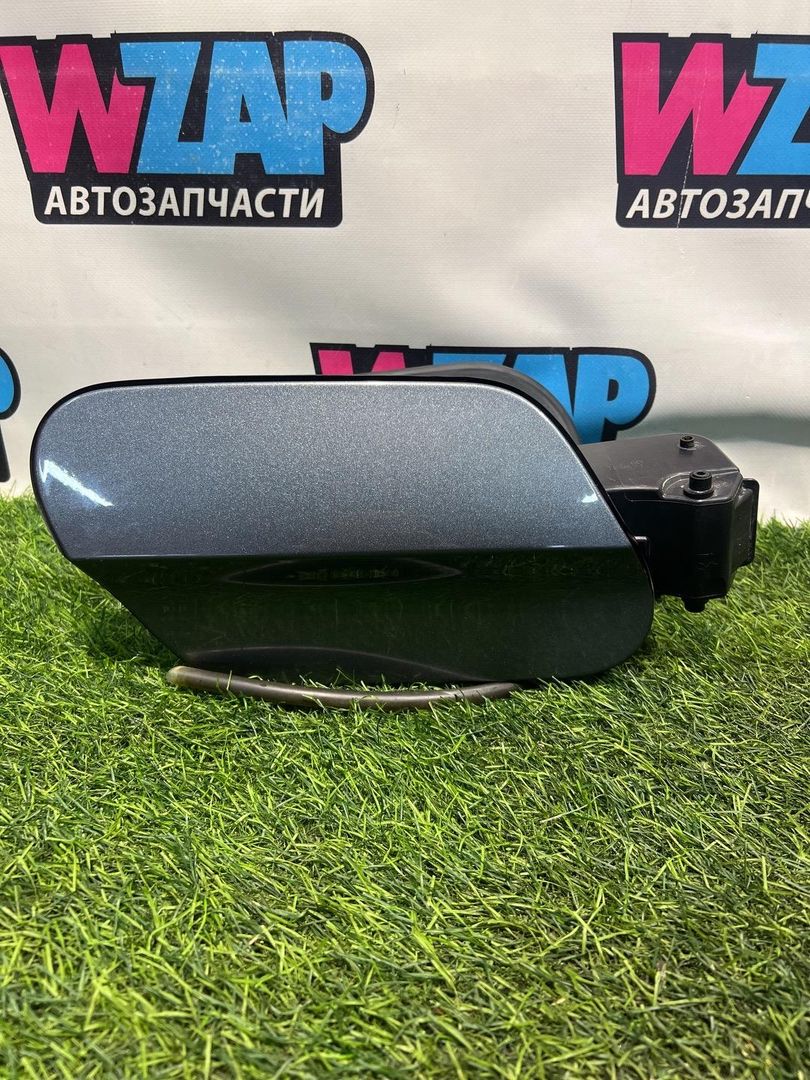 лючок топливного бака Volkswagen Jetta 7 поколение 2019, 1.4 л., бензин, АКПП, серый, седан, передний привод, 17A809857 - фото №1