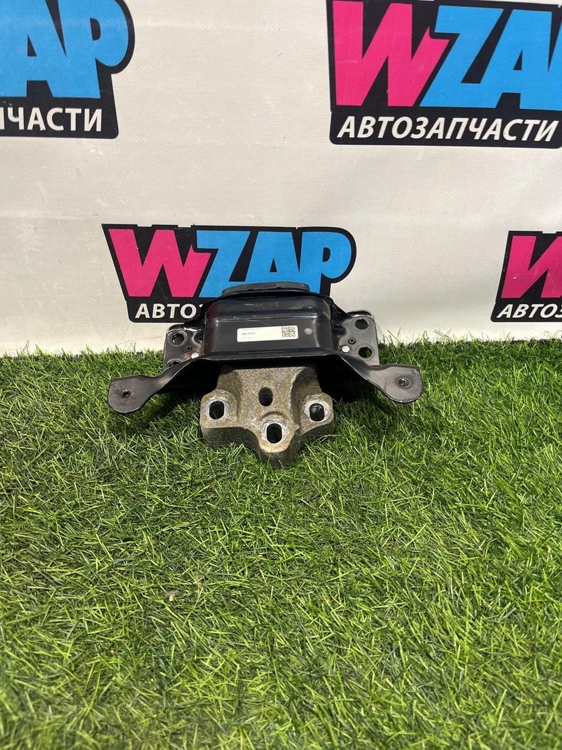 подушка крепления двигателя Volkswagen Jetta 7 поколение 2019, 1.4 л., бензин, АКПП, серый, седан, передний привод, 5QM199555