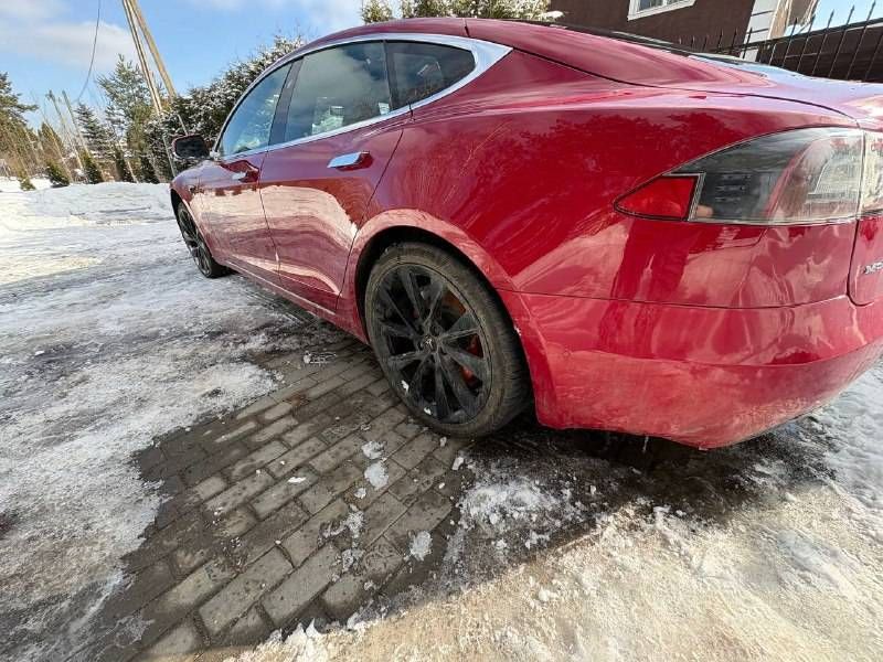 Tesla Model S рест. 2018