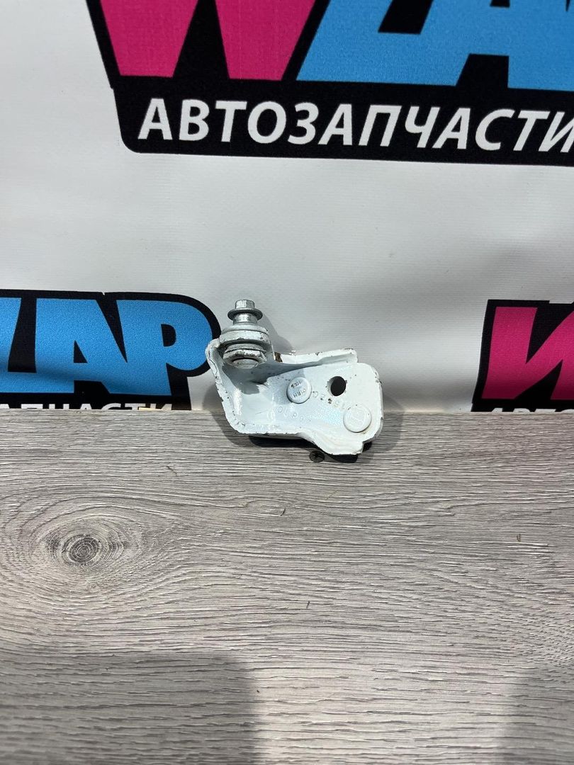 петля двери Ford Explorer 6 поколение U625 2020, 2.3 л., бензин, белый, задний привод