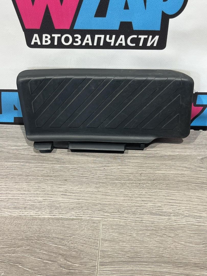 Опорная площадка для ног Volkswagen Jetta 7 поколение 2019, 1.4 л., бензин, МКПП, черный, седан, передний привод, 5Q1864777C