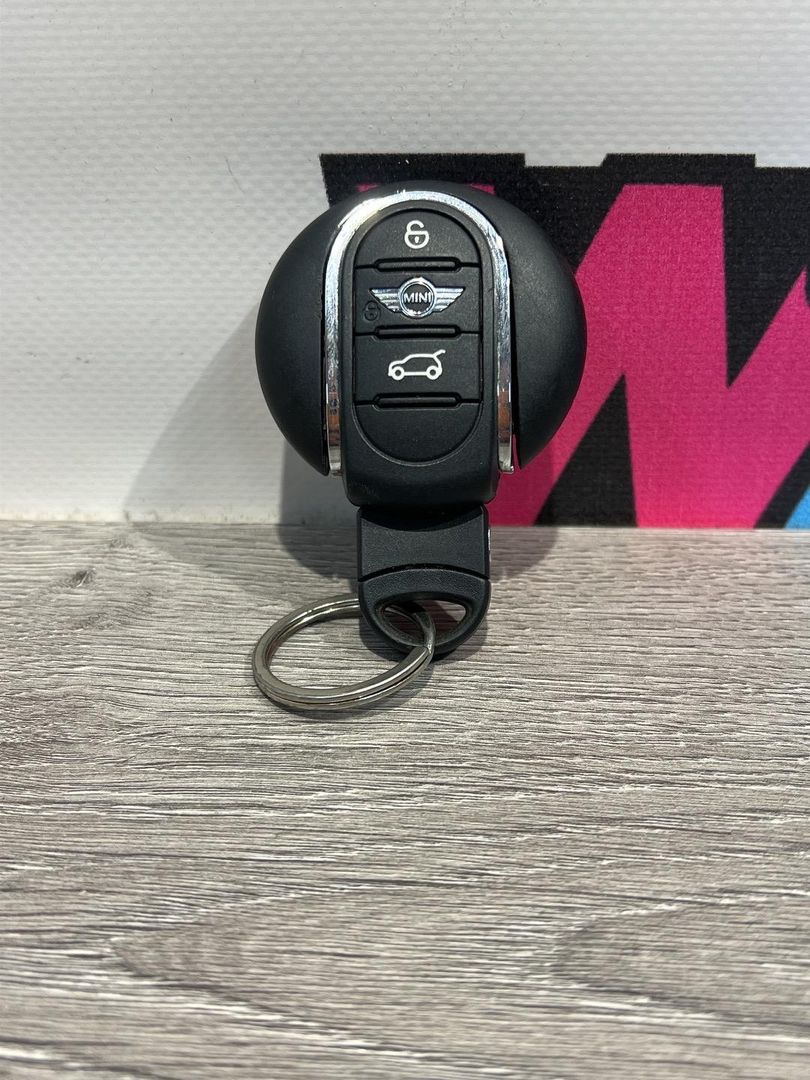 ключ Mini Cooper S 3 поколение 2018, 2.0 л., бензин, 6МКПП, хетчбэк 3 дв.