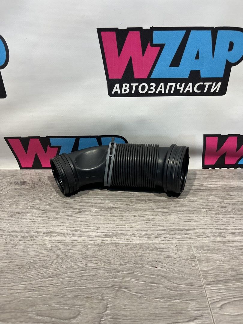 патрубок воздушного фильтра Volkswagen Jetta 7 поколение 2019, 1.4 л., бензин, АКПП, седан, передний привод, 5QM129684