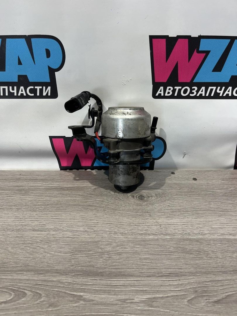 насос вакуумный Volkswagen Jetta 7 поколение 2019, 1.4 л., бензин, АКПП, черный, седан, передний привод, 5Q0612181