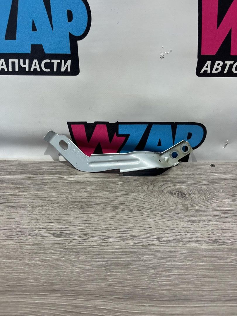 крепление ( кронштейн ) крыла Volkswagen Jetta 7 поколение 2019, 1.4 л., бензин, АКПП, седан, передний привод, 17A941057