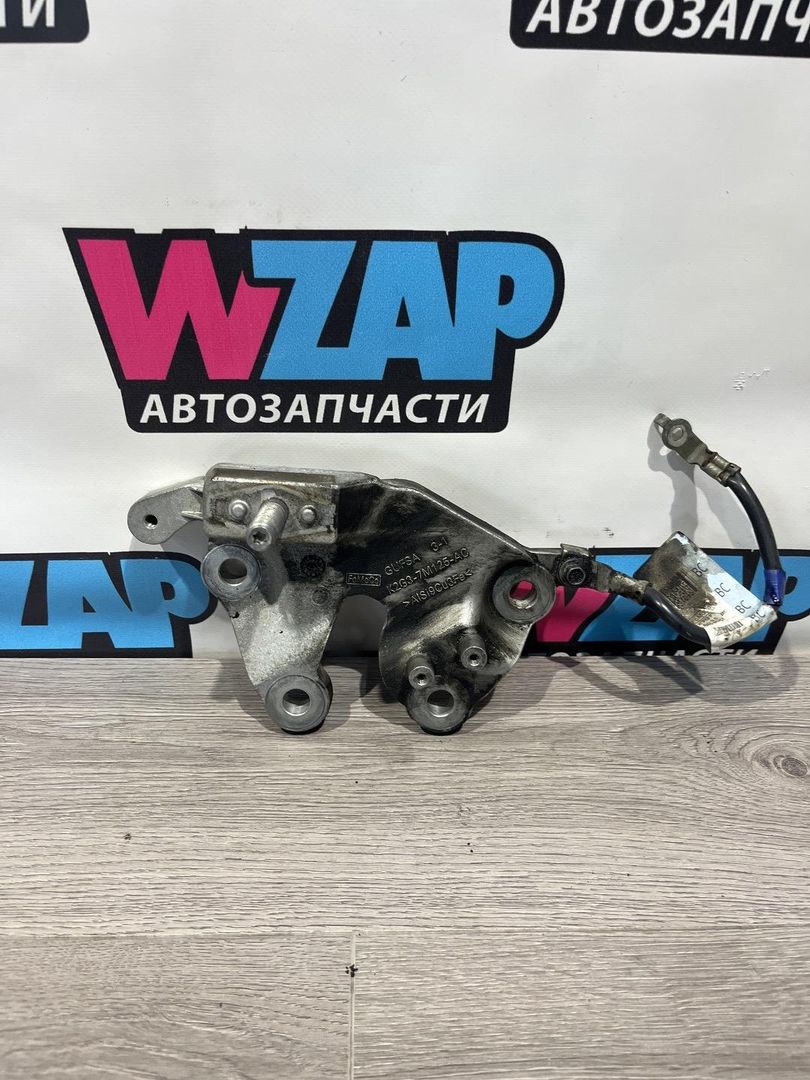 кронштейн двигателя Ford Edge 2 поколение CD539 [рестайлинг] 2022, 2.0 л., бензин, АКПП, внедорожник 5 дв., полный привод, K2G37M125AC