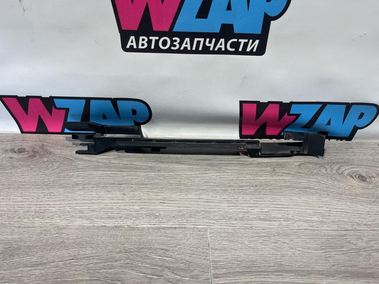 воздуховод (дефлектор) радиатора Volkswagen Jetta 7 поколение 2019, 1.4 л., бензин, АКПП, черный, седан, передний привод, 5G0121332H