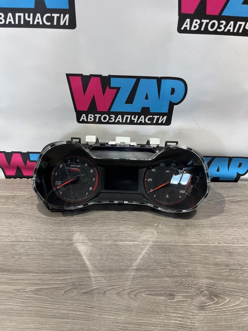 щиток приборов (приборная панель) Chevrolet Trax 2 поколение 2024, 1.2 л., бензин, АКПП, красный, минивэн, передний привод, 60007564